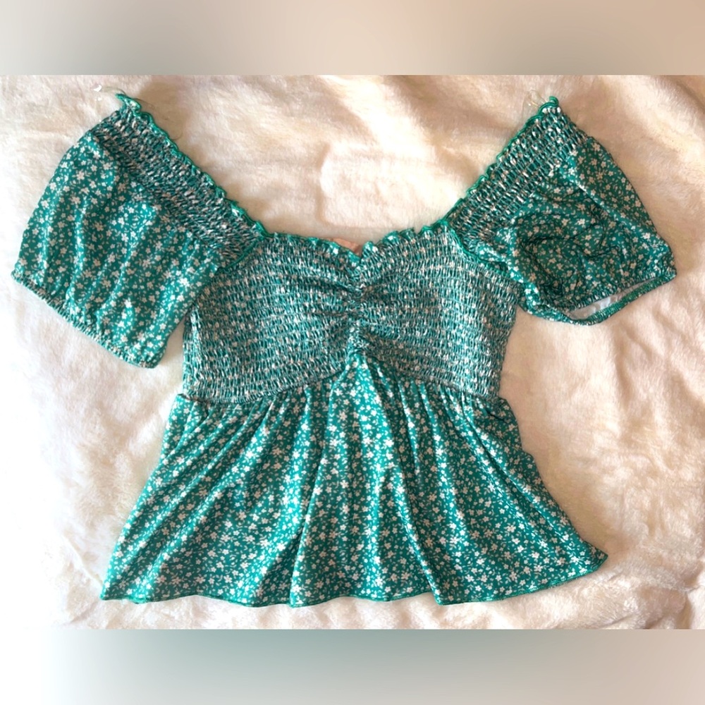 Blouse from buckle